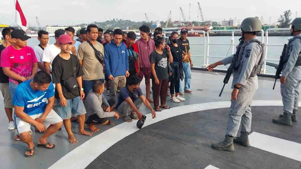 Bakamla RI Gagalkan Penyelundupan TKI Ilegal ke Malaysia