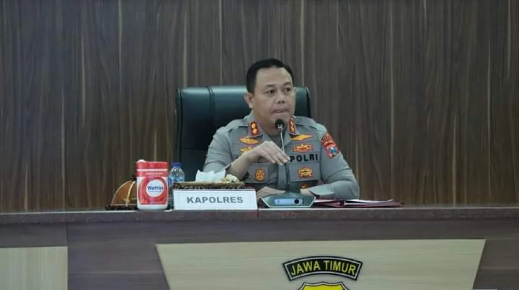 Klarifikasi Kapolres Gresik Tentang Dugaan Penyiksaan Tersangka Penadah HP Hasil Kejahatan