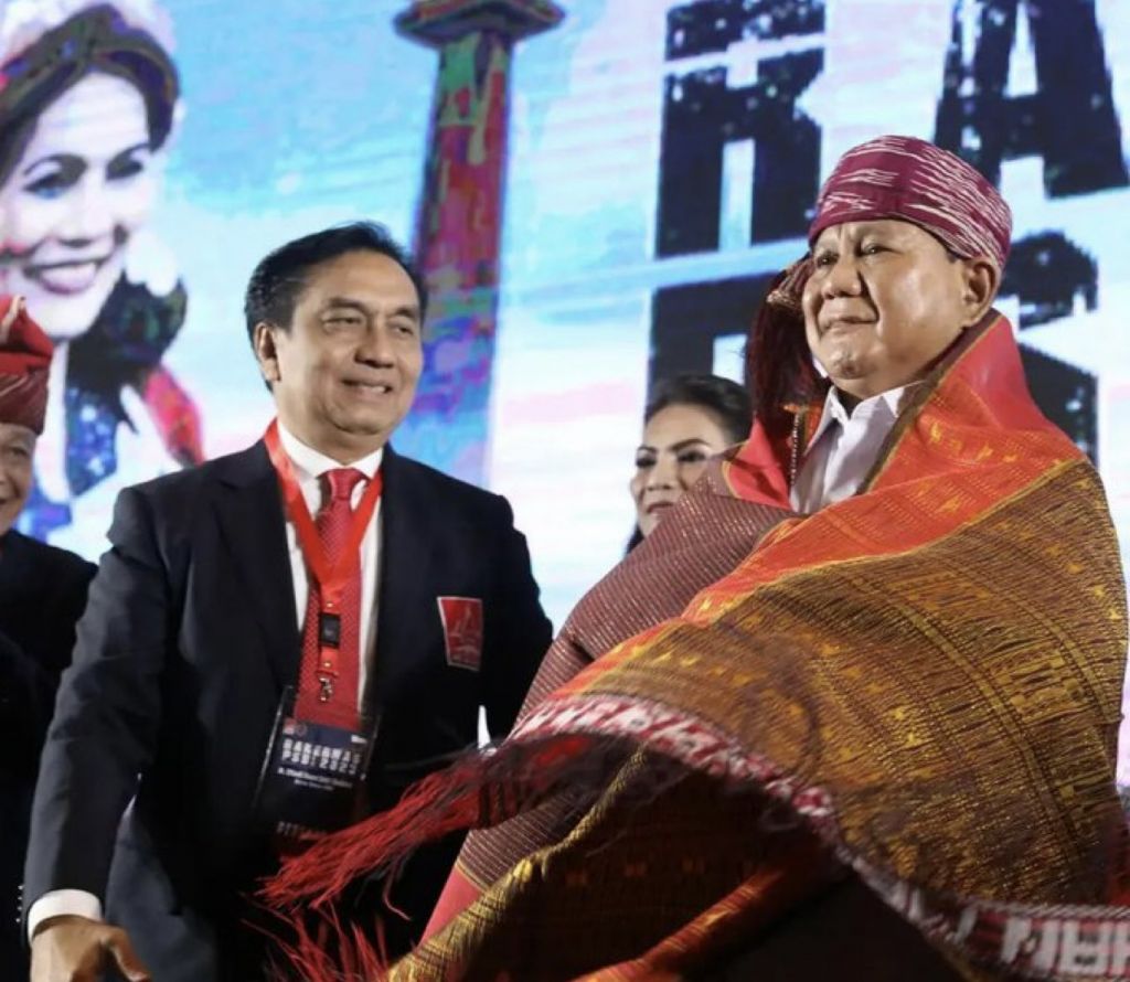 Effendi Simbolon dan Prabowo Subianto
