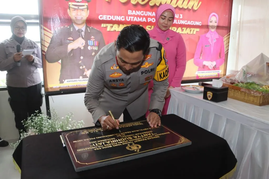 Resmikan Gedung Tantya Sudhirajati, Kapolres Tulungagung : Layani Masyarakat Sepenuh Hati
