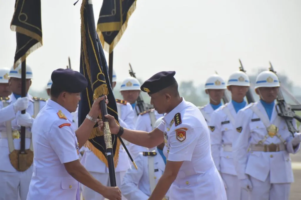 Komandan Wing Udara 2, 3 dan Danlanudal Biak Puspenerbal Berganti