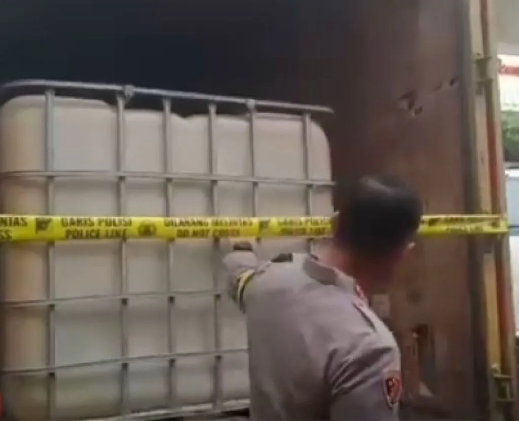 3 Orang Penyalahgunaan BBM di Kota Bogor Ditangkap Polisi