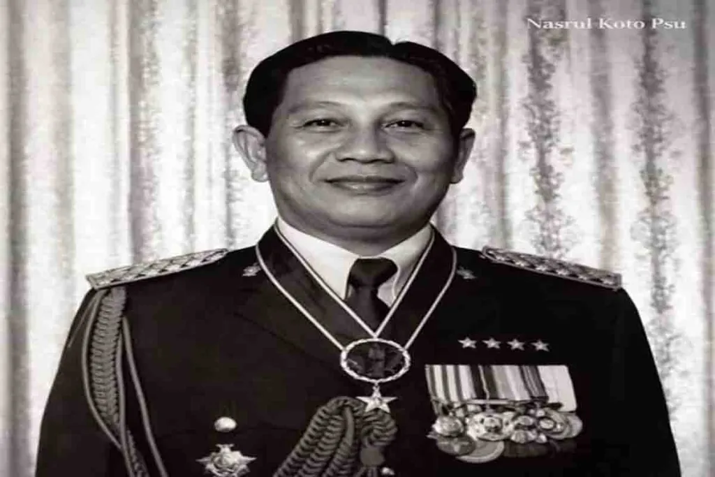 Profil Jenderal Soesilo Soedarman