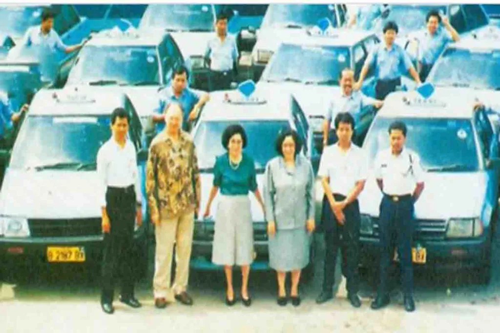 Kegigihan Mutiara Siti Fatimah Djokosoetono Mendirikan Bluebird Group