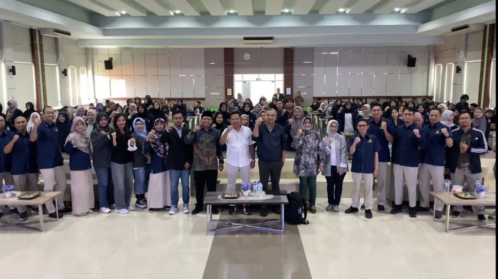 Makin Dekat dengan Uang Kita: 200 Mahasiswa UNESA Simulasi APBN Bersama Kemenkeu