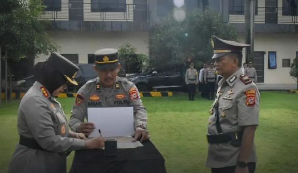 Sertijab Kapolsek Susukanlebak Dipimpin Kapolresta Cirebon