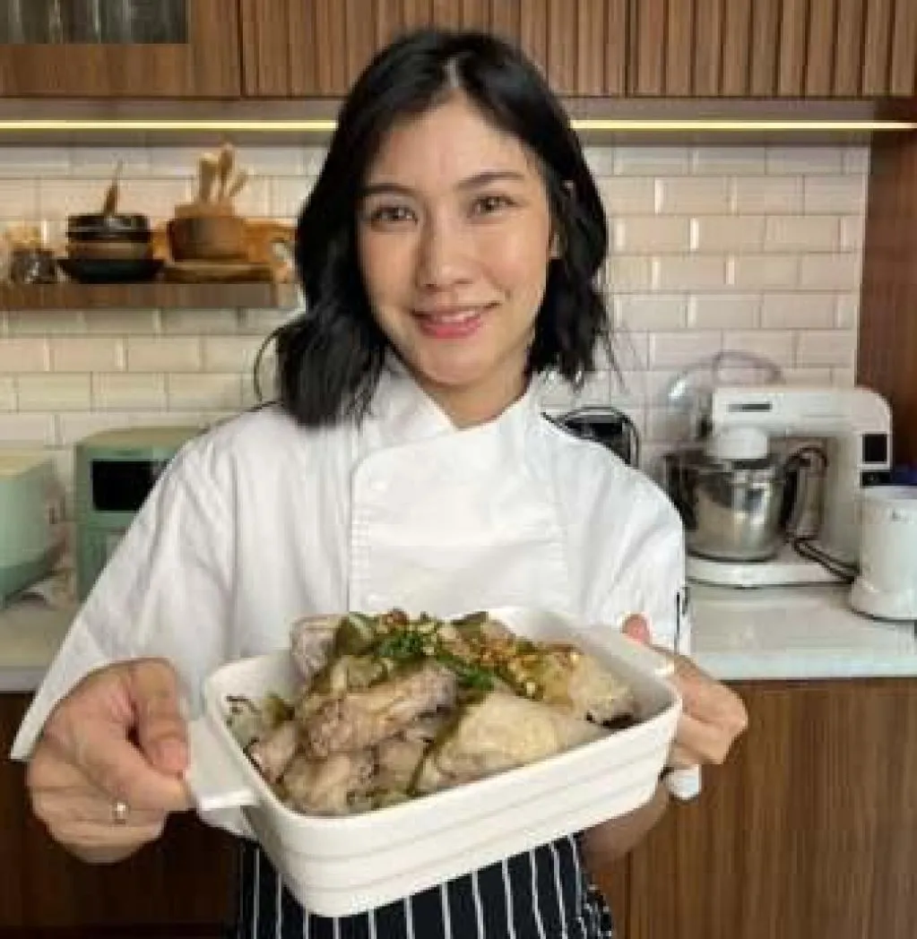 Resep Praktis Ayam Kukus Jahe ala Chef Olivia Tommy