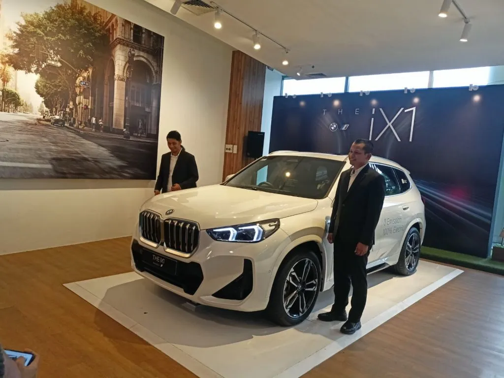 BMW Astra Meluncurkan First Ever BMW iX1 di Jawa Timur