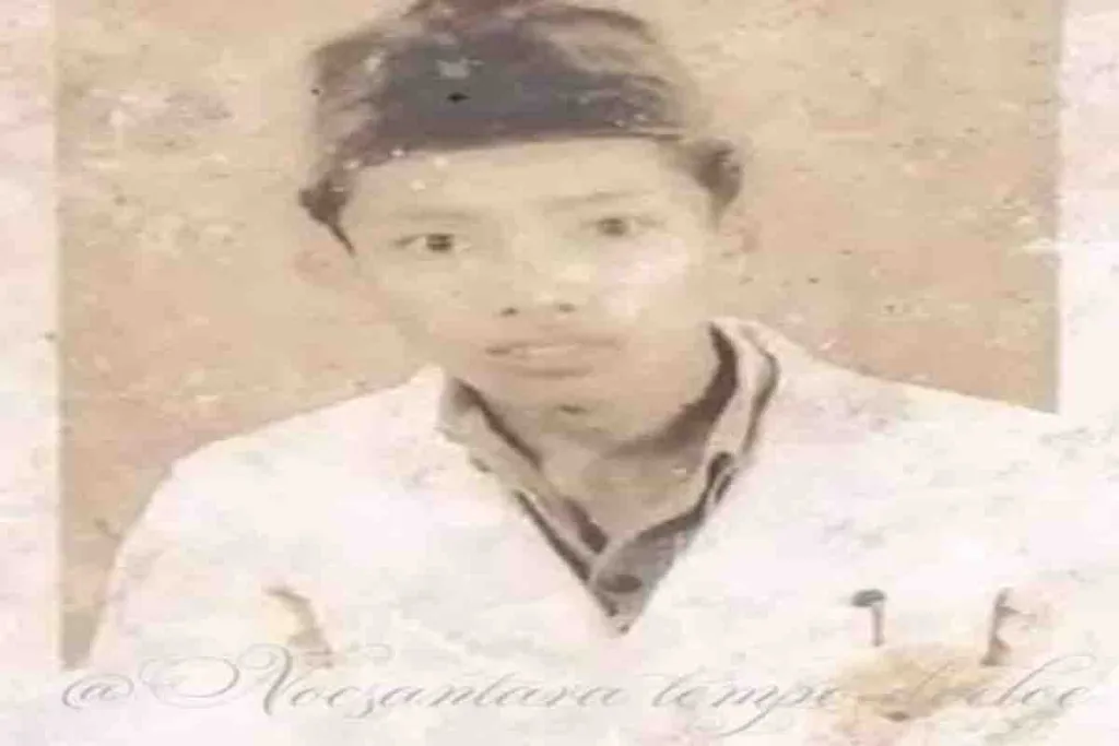 Biografi KH MA Sahal Mahfudz