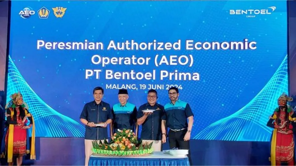 PT Bentoel Prima Ekspor Perdana Sigaret Komersial
