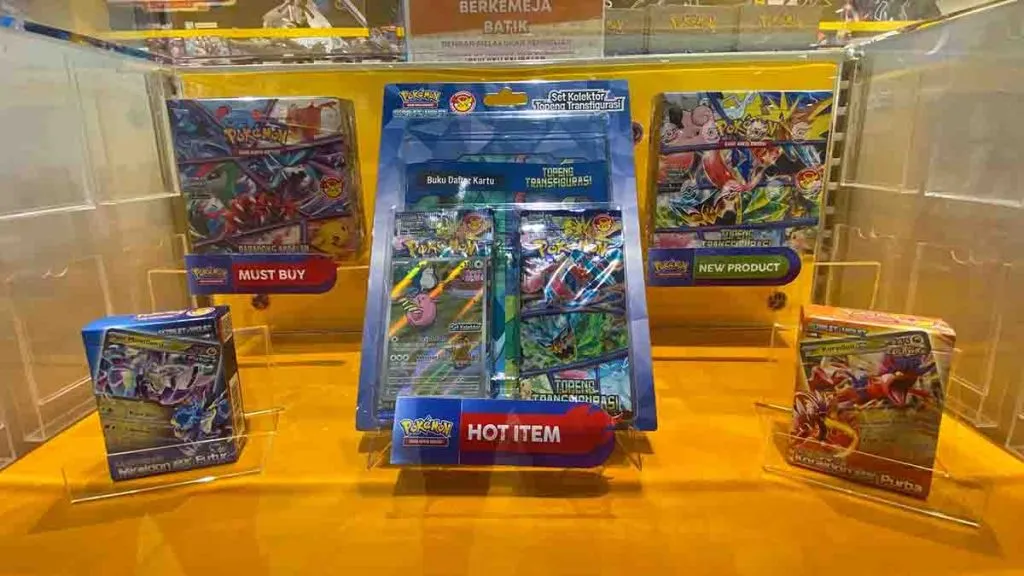 Pokemon Game Kartu Koleksi Topeng Transfigurasi Hadirkan Set Kolektor