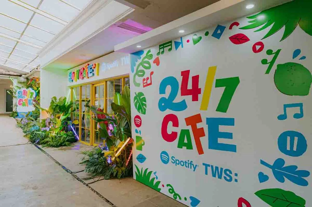 24/7 Cafe di Jakarta