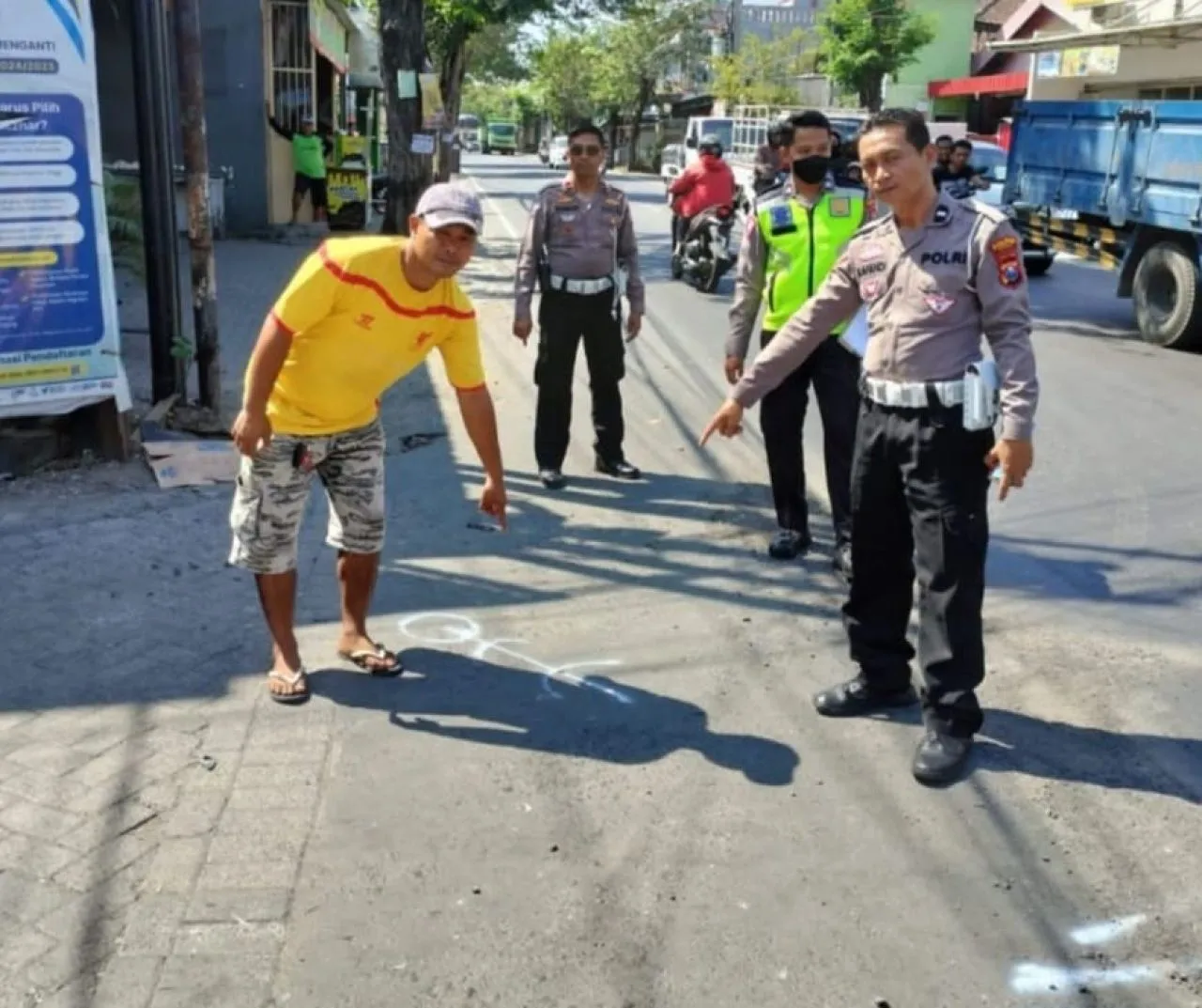 Balita dan Ibunya Meninggal Dunia Usai Kecelakaan di Jalan Raya Domas