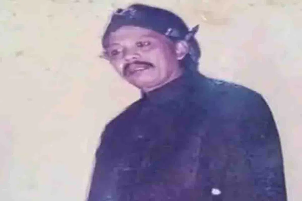 Kisah Anwar Sanusi, Trik Santri Ndablek Ingin Sakti