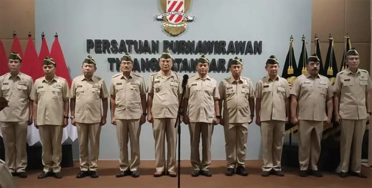 Mayjen Komaruddin Simanjutak Menangis Gantikan Doni Monardo