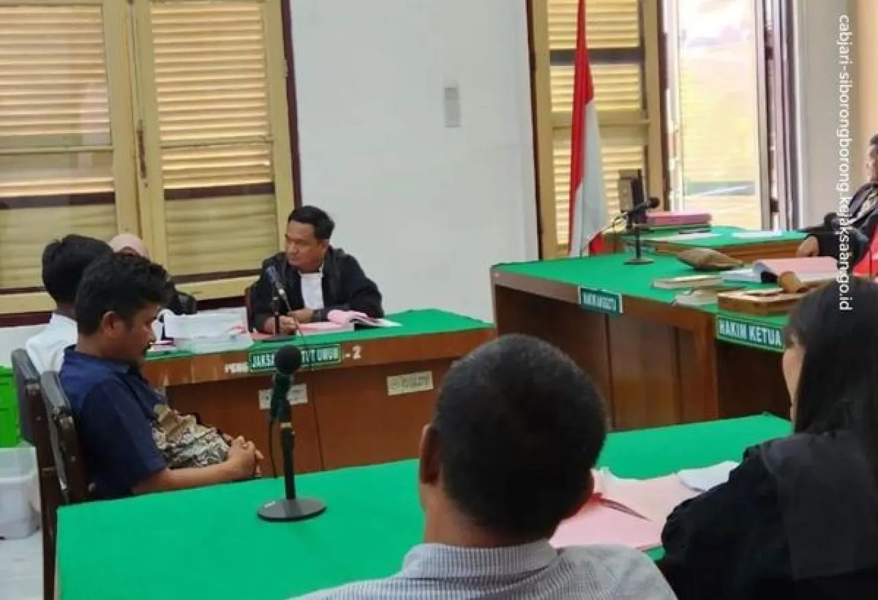 Mantan Kepala Desa Lobu Siregar Menjalani Sidang Korupsi