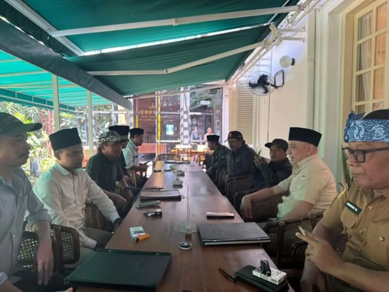 Pj Bupati Bangkalan Silaturahmi dengan Forum Masyarakat Madura di Bandung