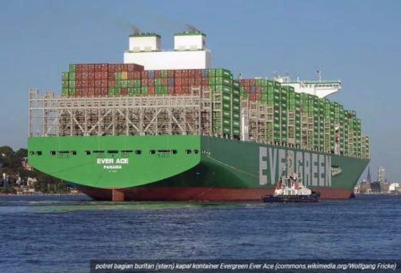 5 Fakta Evergreen Ever Ace Kapal Kontainer Terbesar di Dunia