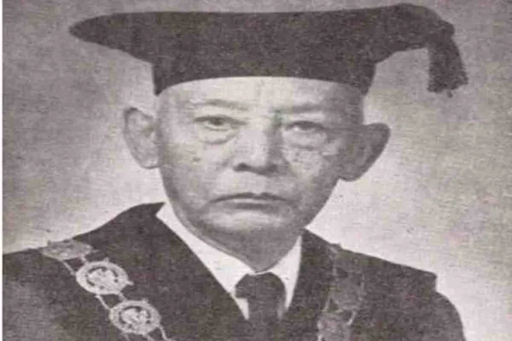 Poerbatjaraka sang Duta Utama, Doktor tanpa Sarjana
