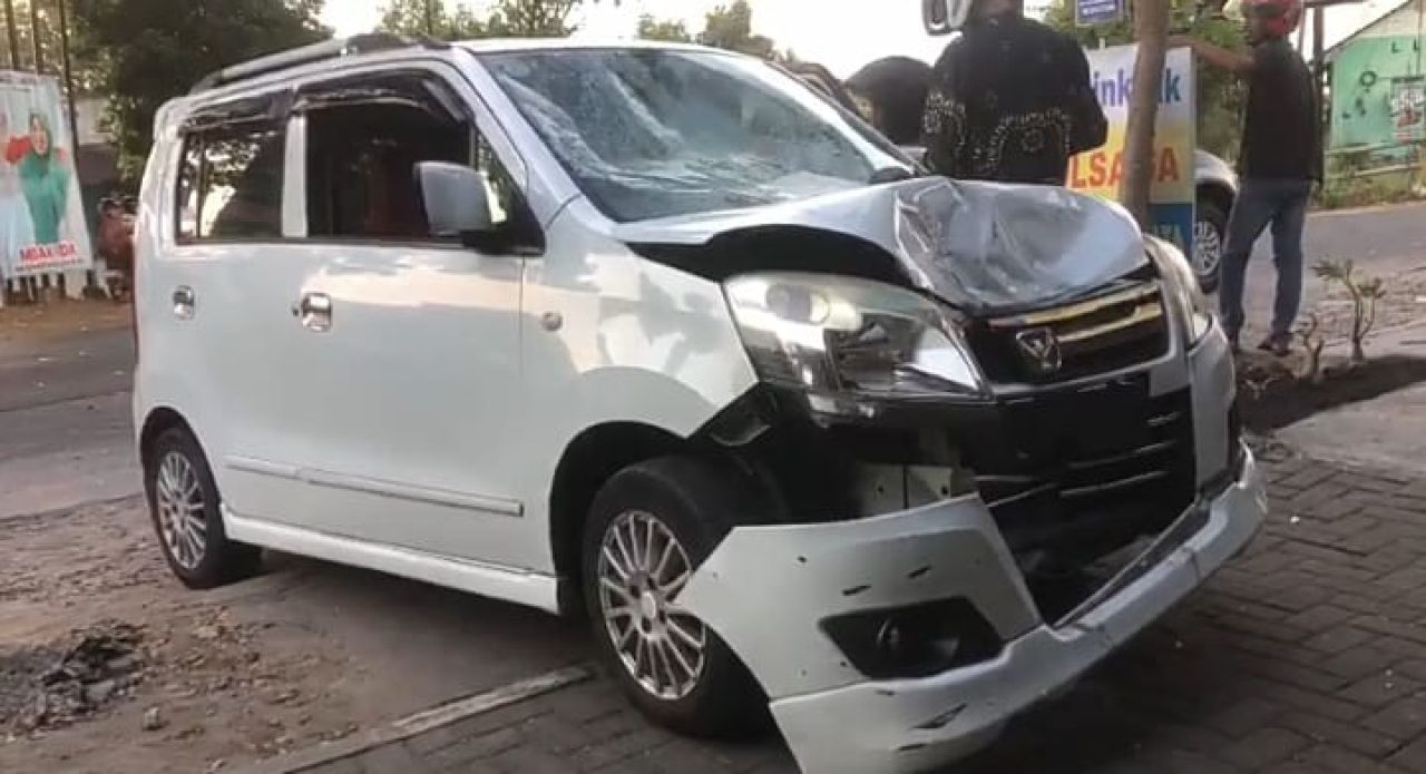 Kendaraan yang terlibat kecelakaan