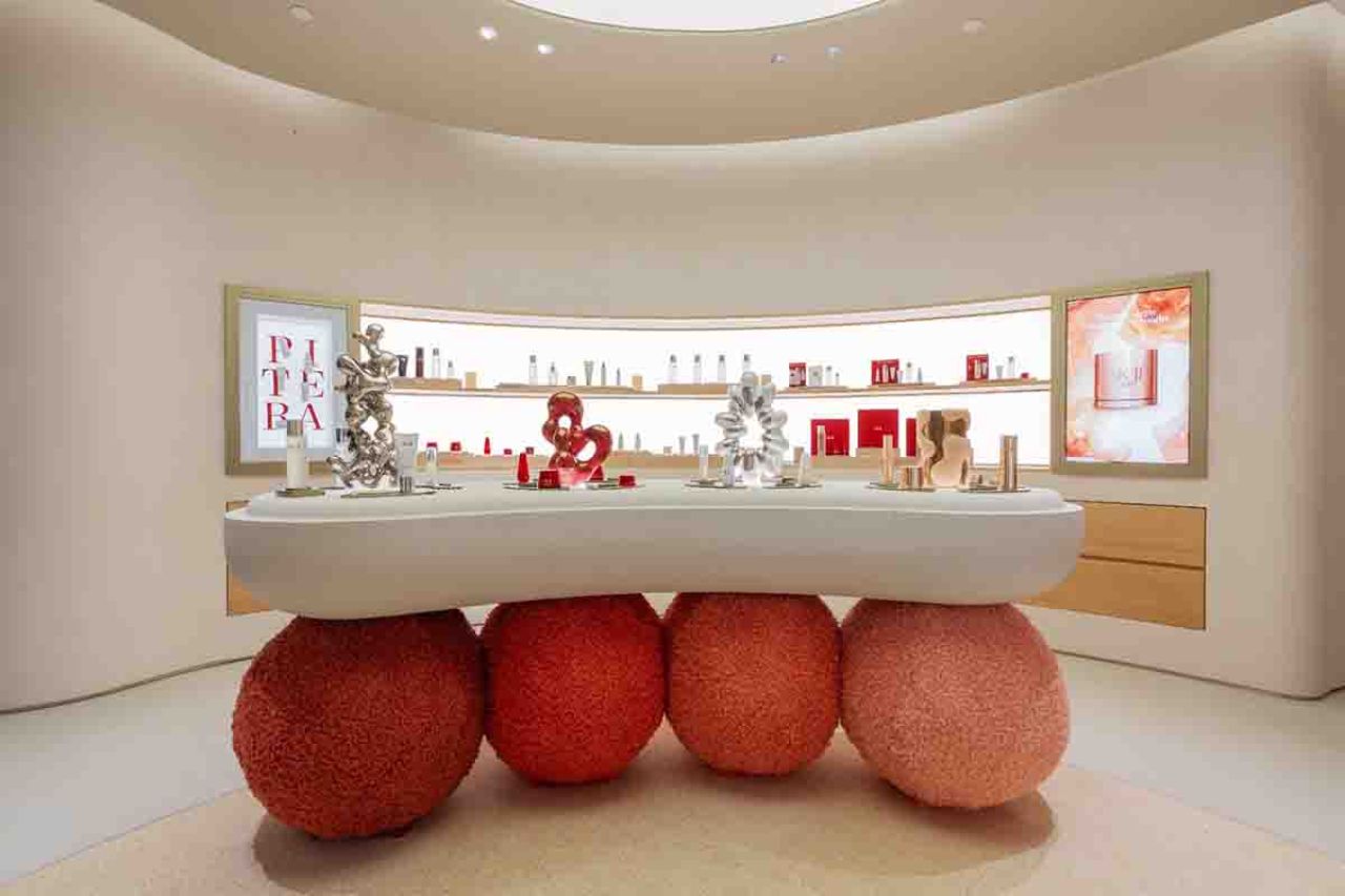Store SK-II