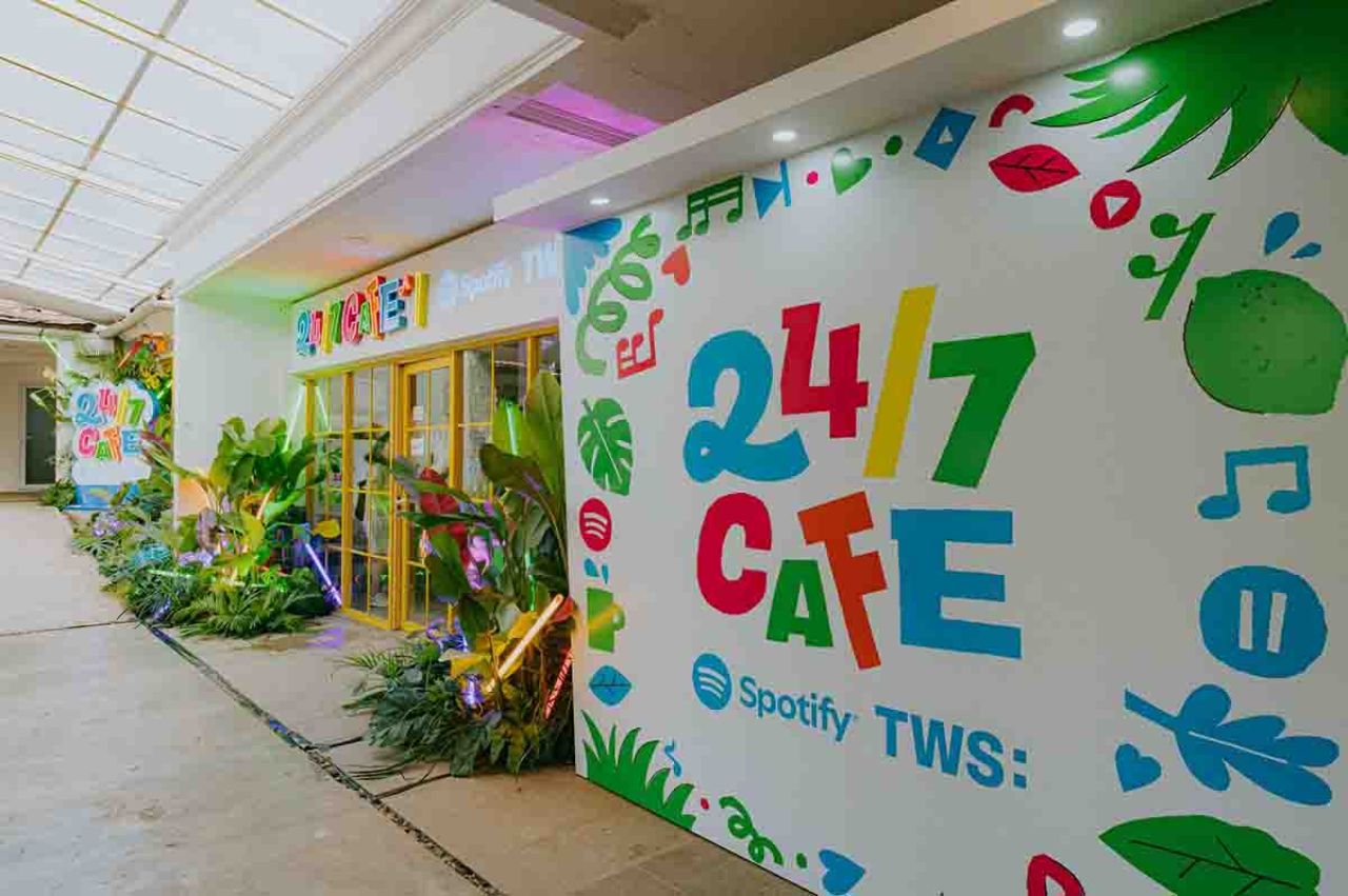 24/7 Cafe di Jakarta