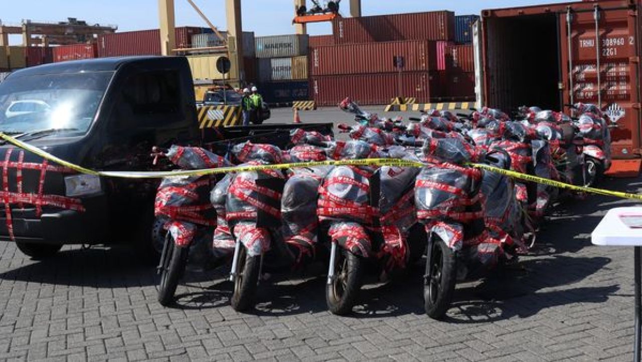 Kendaraan bermotor yang hendak diekspor