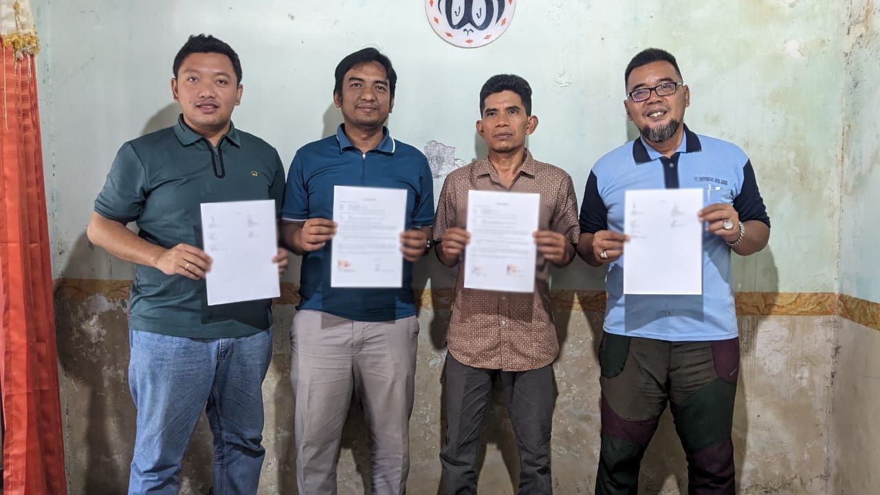Mukhsin (kedua dari kanan) bersama manajemen PT Daesang dan PT DJA
