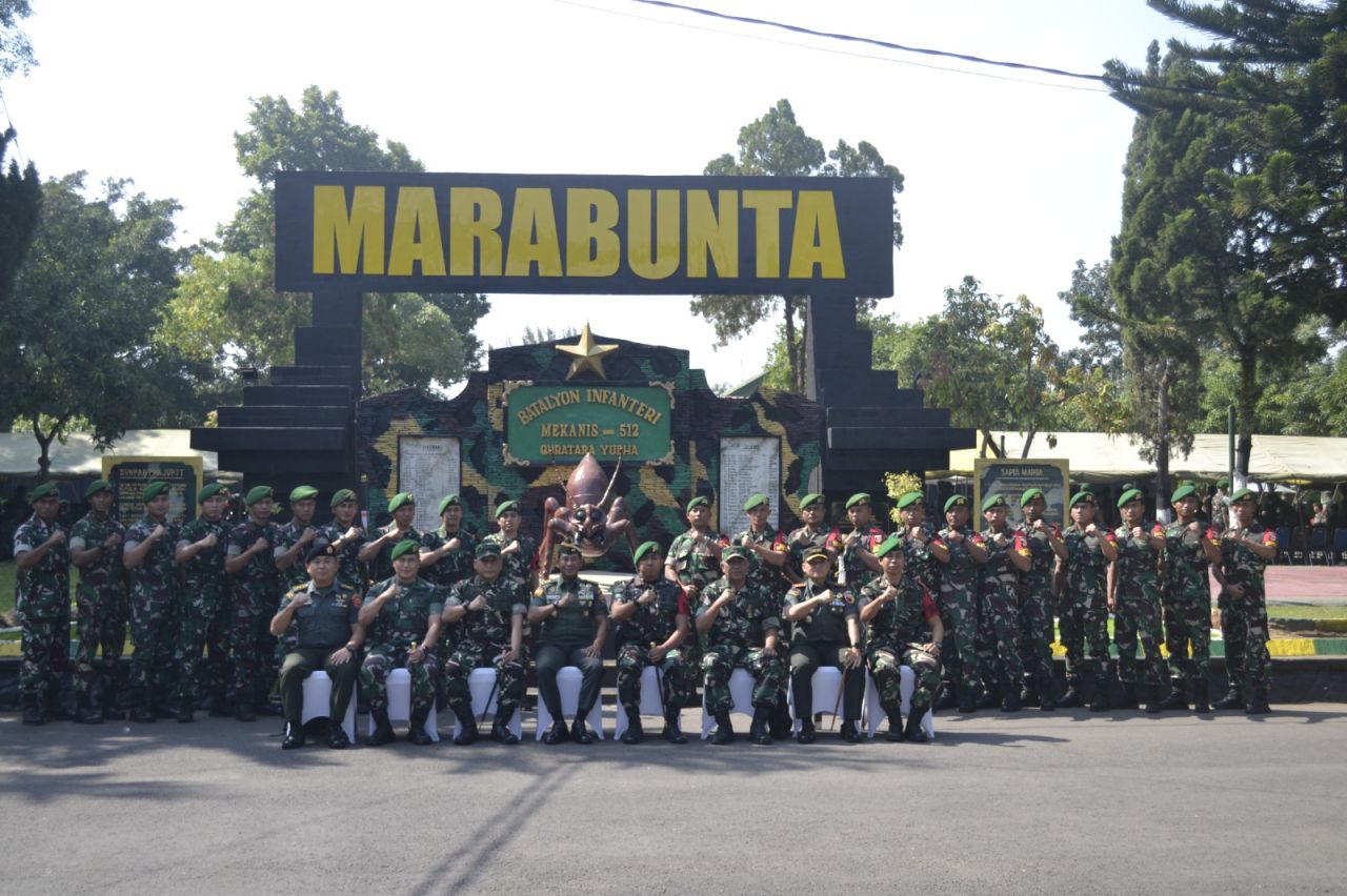 Kunker Mayjen TNI Novi Helmy Prasetya ke Yonif 512/QY