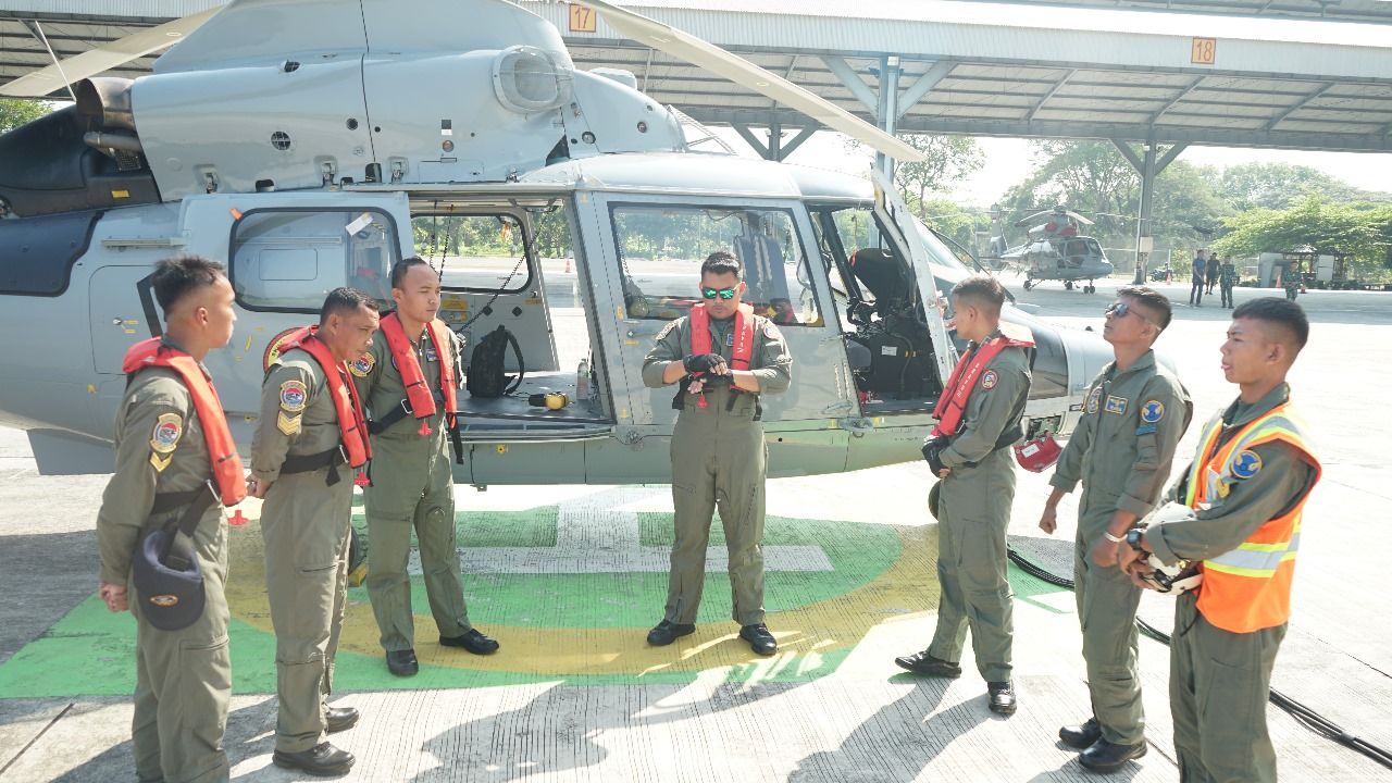 Helikopter TNI AL AS 565 MBe Panther