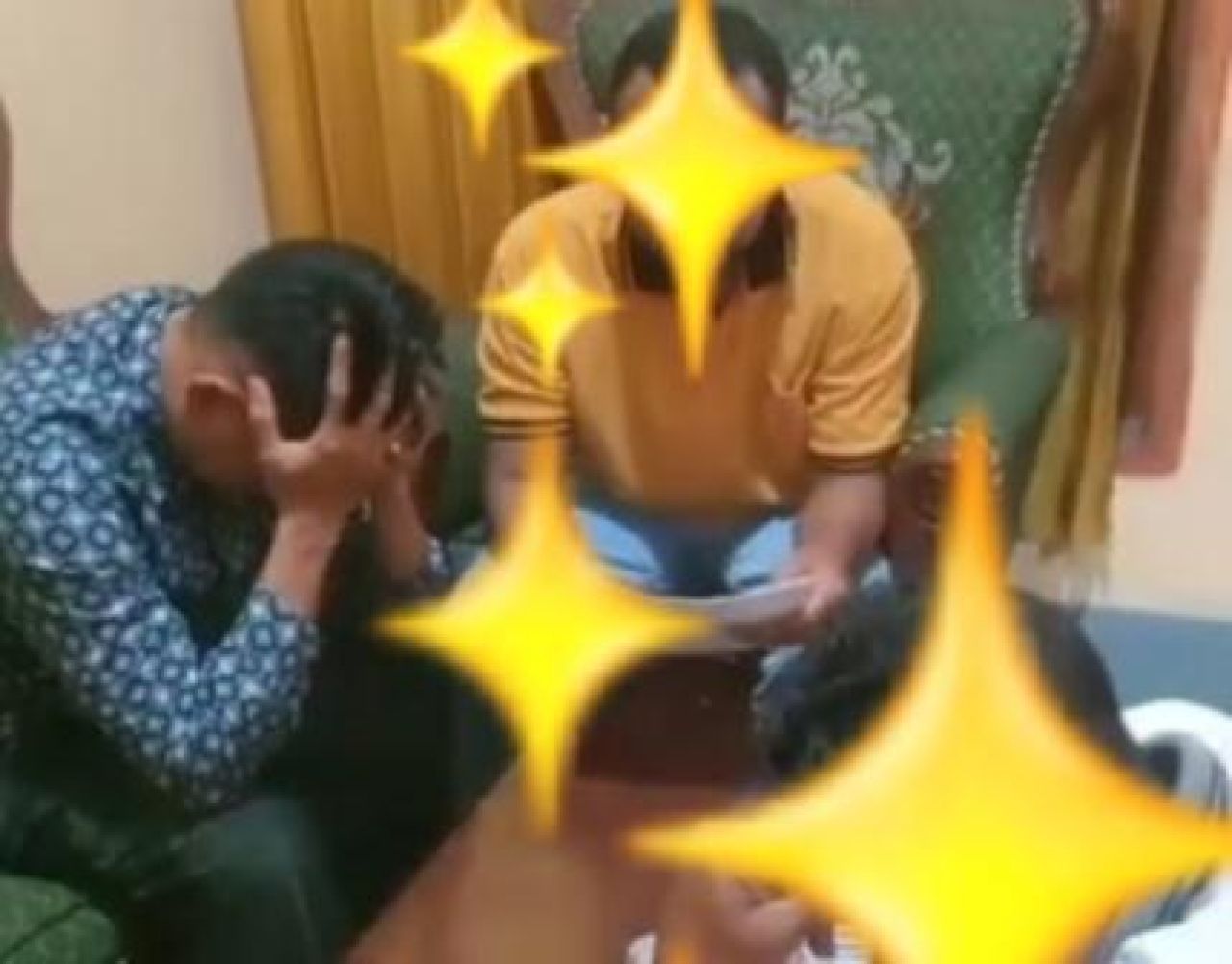 IR saat dimediasi bersama Kasun dan mantan suami YL