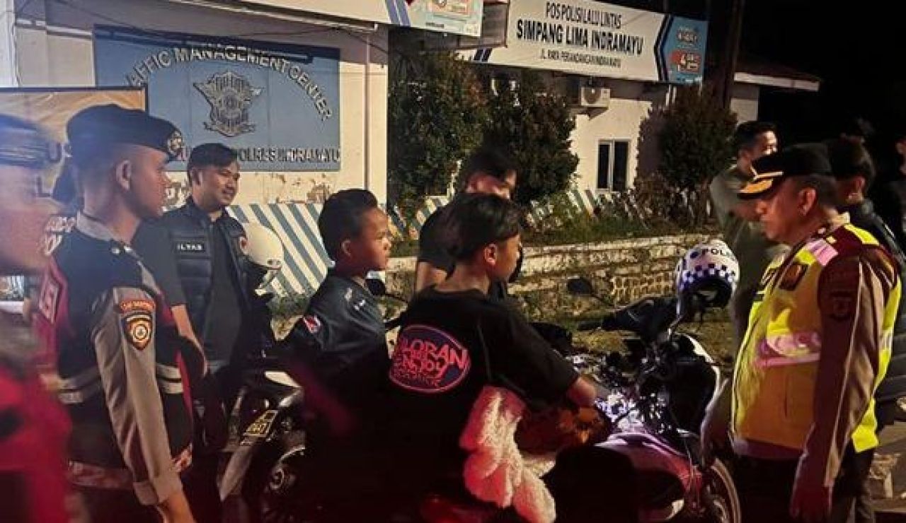 Sejumlah remaja diamankan saat bawa senjata tajam