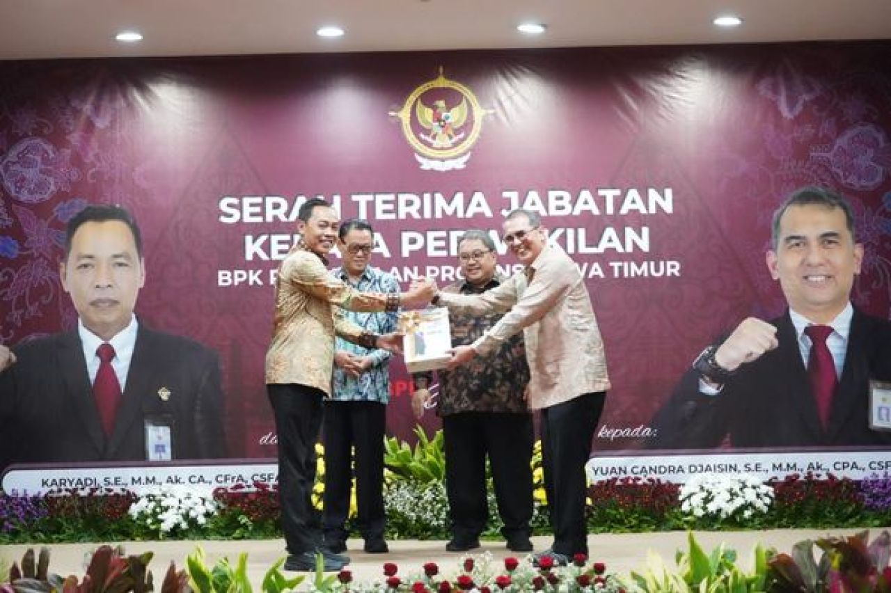 Sertijab Kepala BPK Perwakilan Jawa Timur