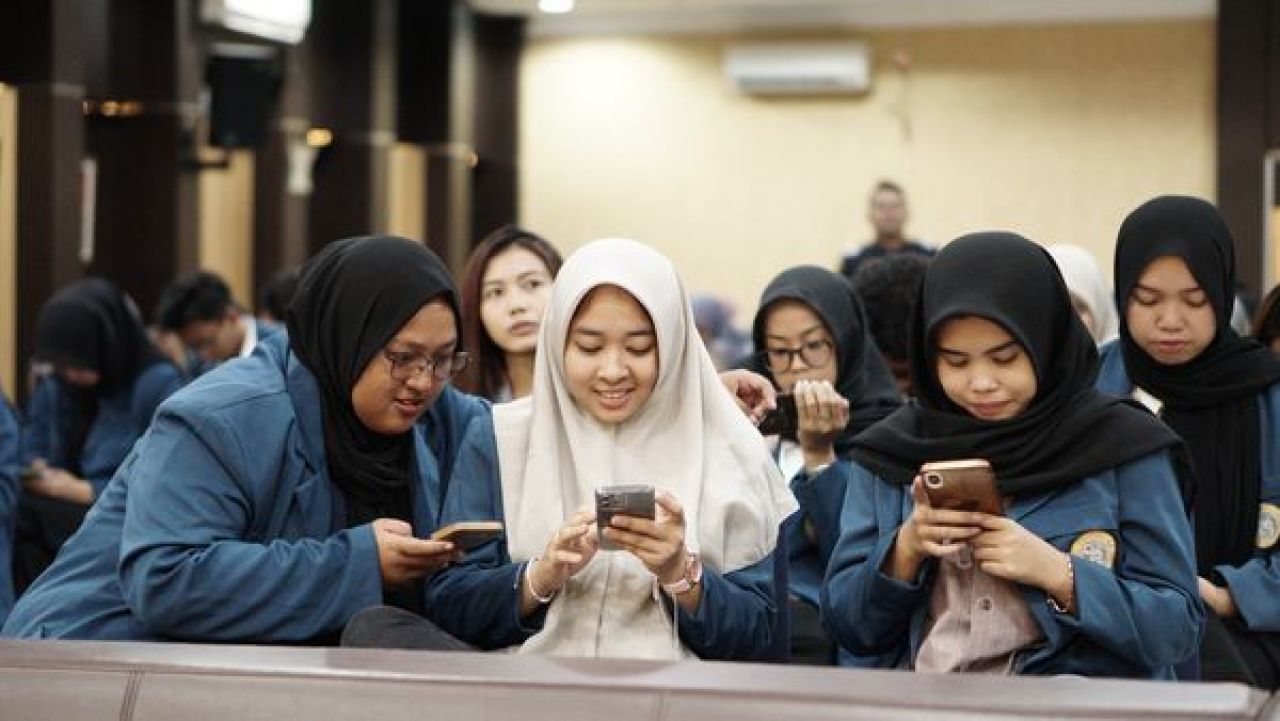 Mahasiswa Universitas Airlangga