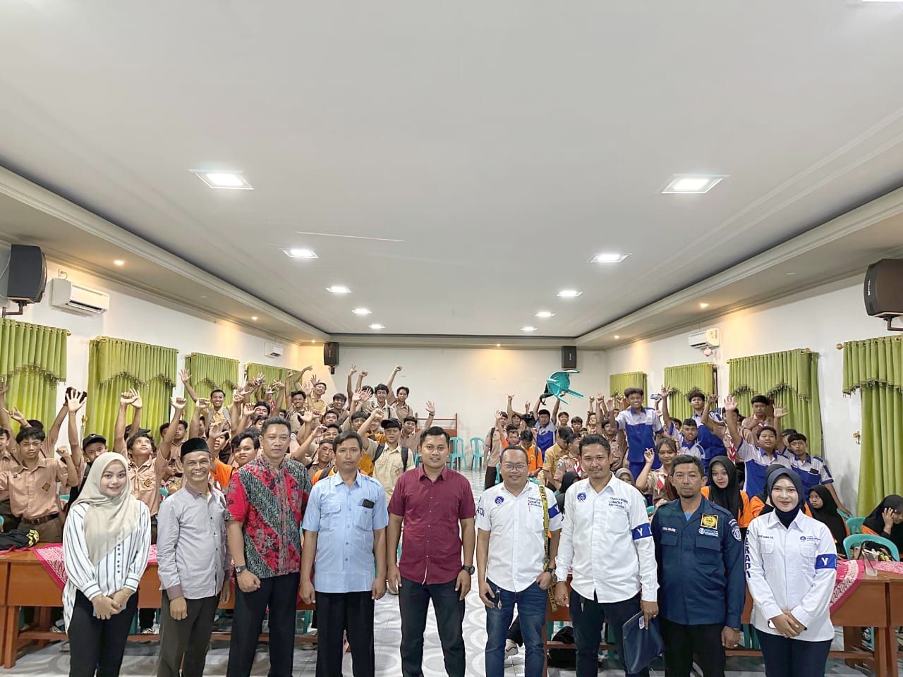 Kegiatan YLC Goes to School
