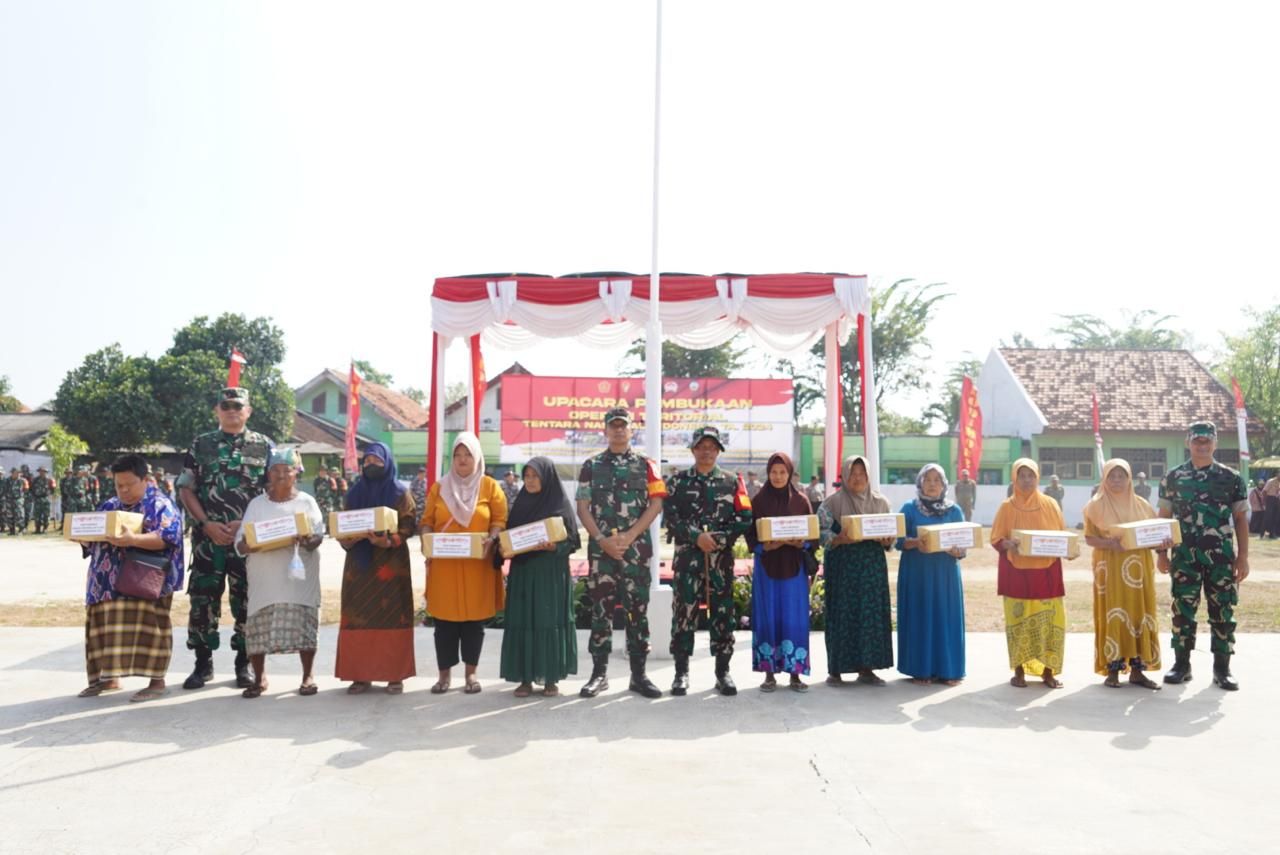 Operasi Teritorial (Opster) TNI TA. 2024 di Desa Keleyan, Kecamatan Socah