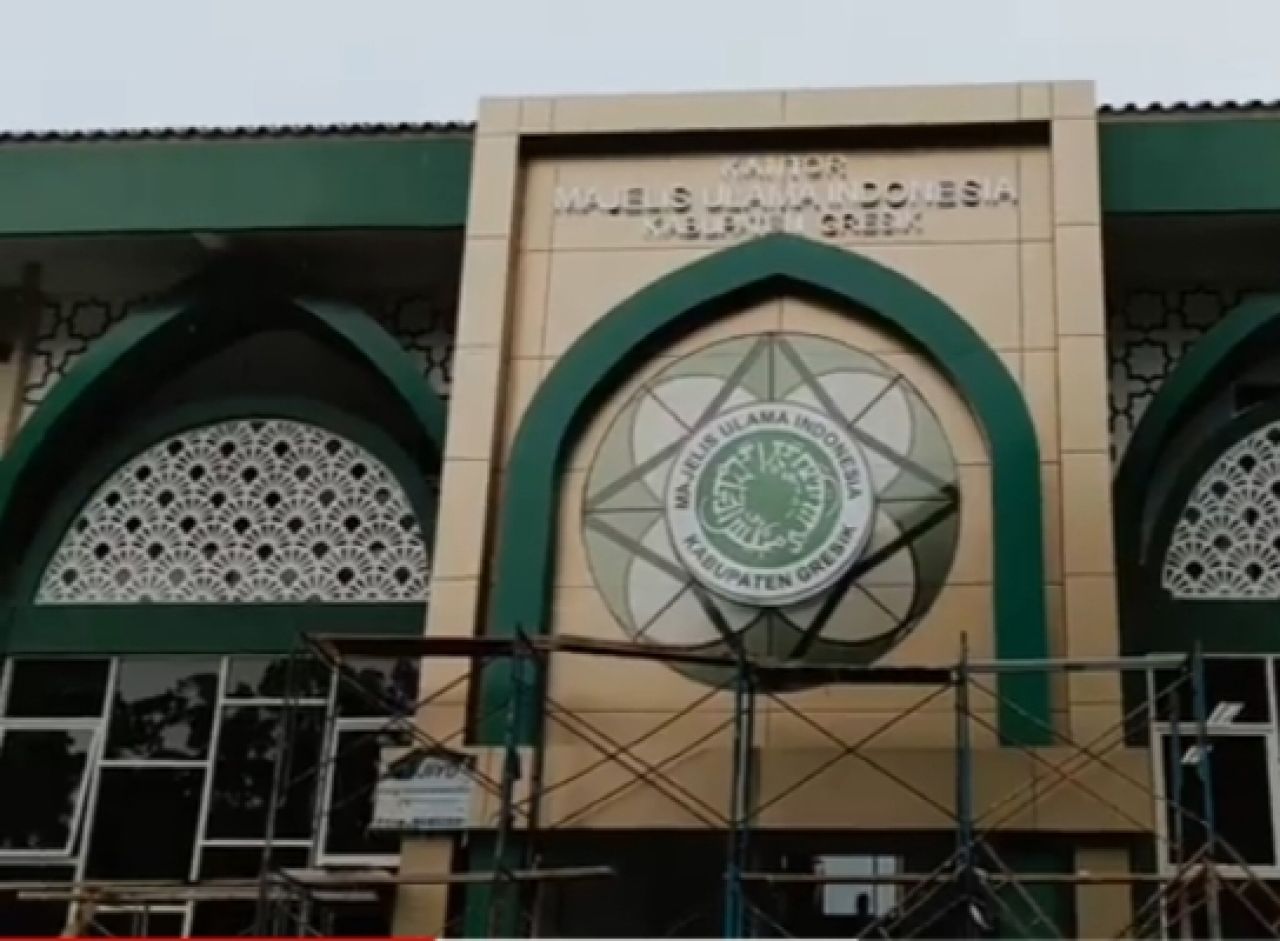 Finishing pembangunan gedung MUI Gresik