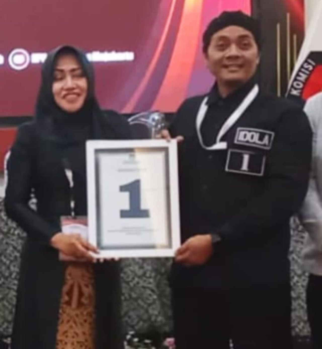 Ikfina Fahmawati dan Sya'dulloh Syarofi