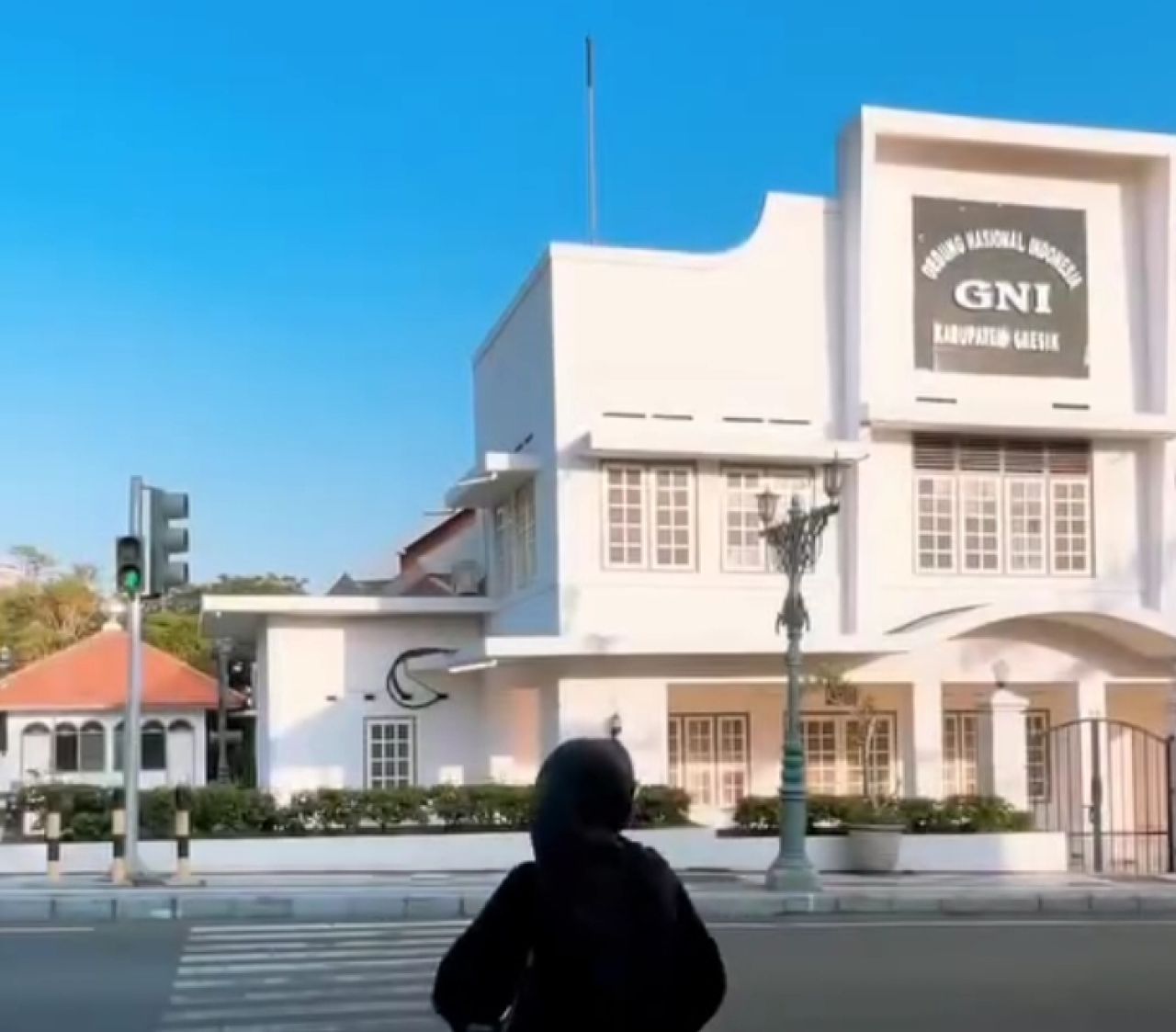 Bangunan GNI
