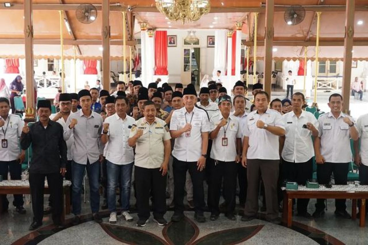 Penyerahan insentif tambahan desa dari Kementerian Keuangan