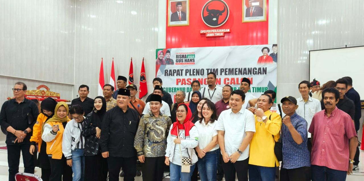 Rapat pleno tim pemenangan Risma - Gus Hans