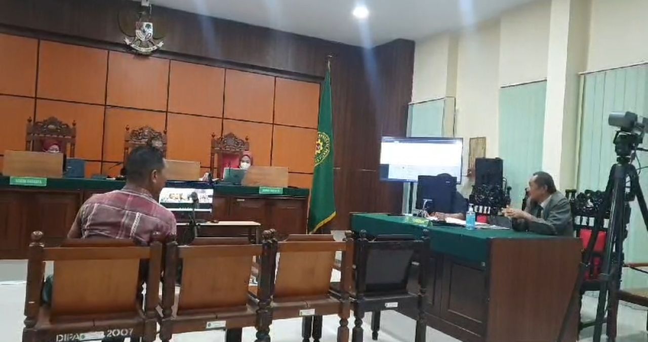 Sidang gugatan Sutikno dengan CV Cahaya Pangan