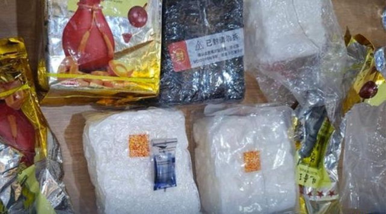 Barang bukti sabu yang diselundupkan
