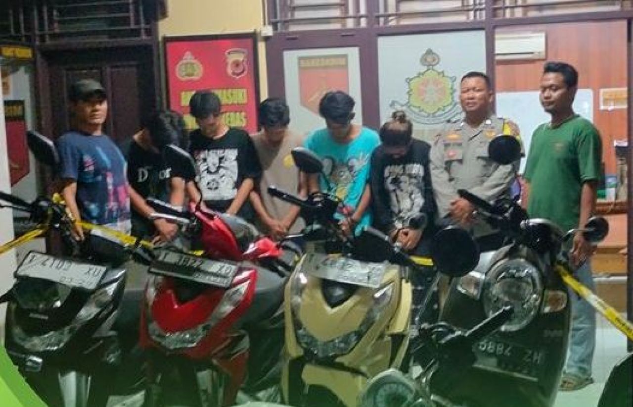 5 remaja yang diamankan Unit Reskrim Polsek Pusakanagara