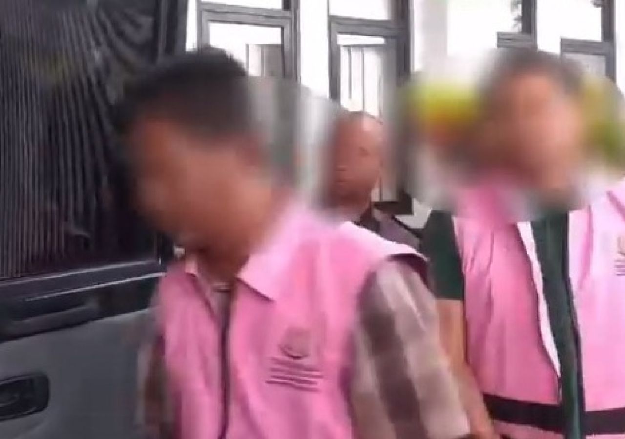 Tersangka dugaan korupsi BRI Unit Pasar Ciawi