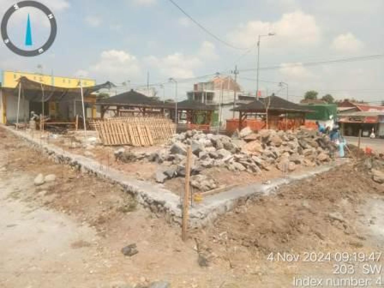 Pekerjaan tembok bangunan BUMDes