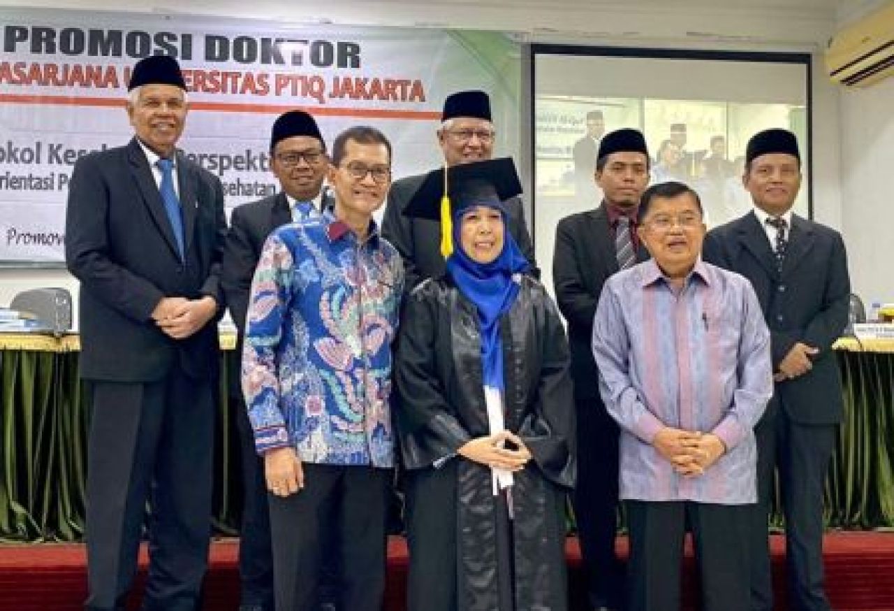 Sidang doktoral Ir. Susi Sofiani Nasution MM