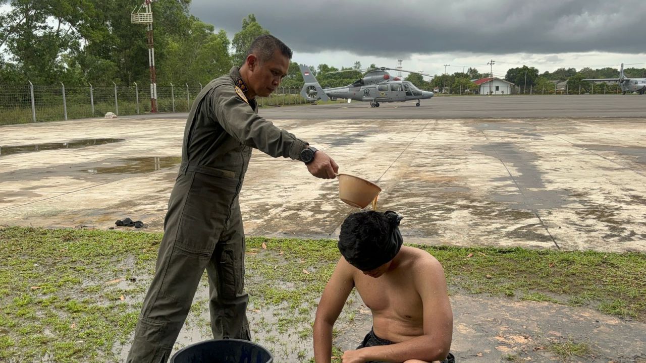 Letda Laut (P) Teuku Arizcha