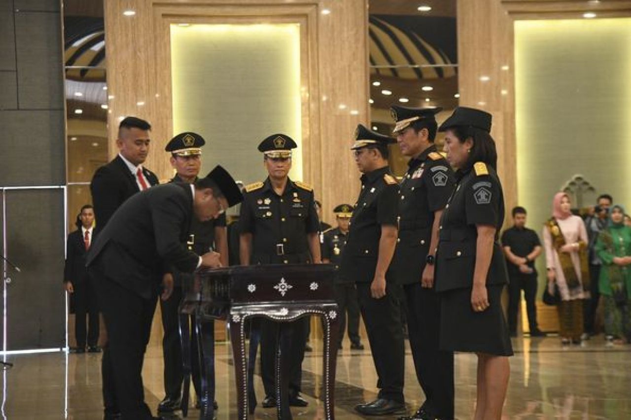 pelantikan  11 Pimpinan Baru