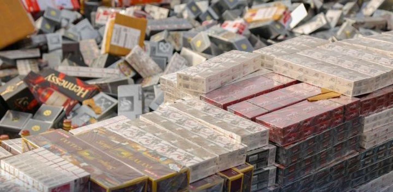 Pemusnahan rokok ilegal di Demak